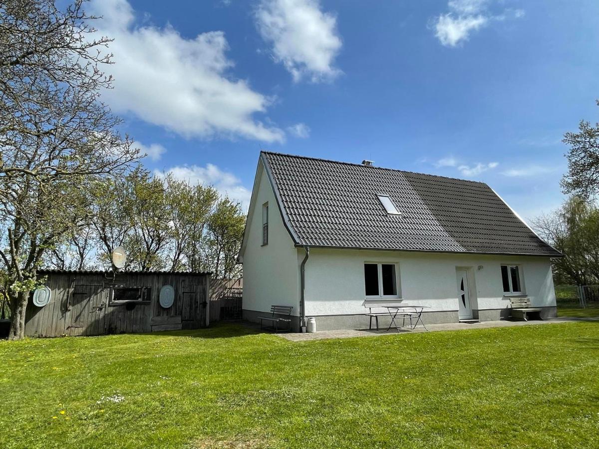 Willa Kleines Haus Am Feld Rehna Zewnętrze zdjęcie